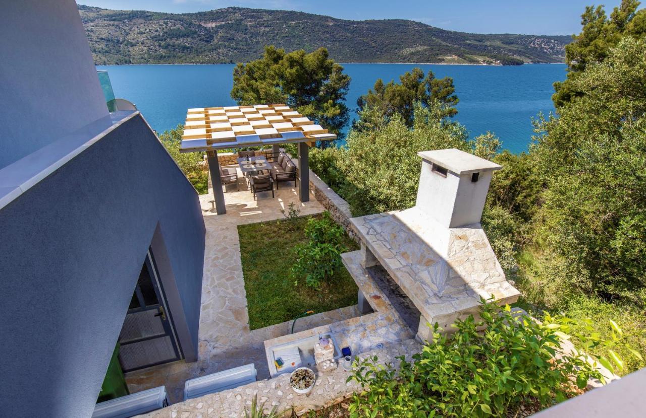 Villa Regina With Heated Pool And Sea View Marina Eksteriør bilde